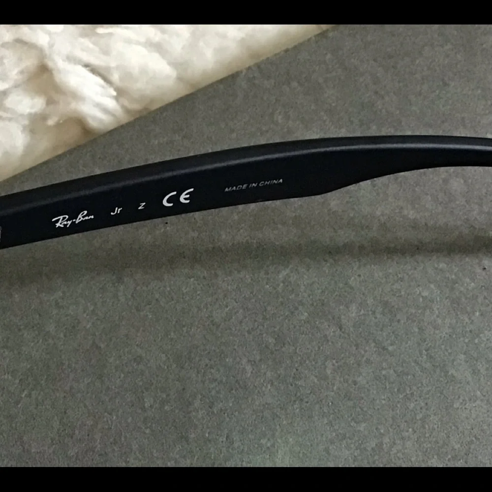 Ray-Ban Junior RJ9052S 100S/3R Black Wayfarer Classic Sunglasses Frames 47 15
